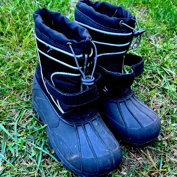 totes Other - Big boys size 5 totes winter boots